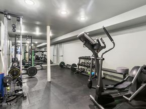14 White Oak Lane, Weston CT 06883