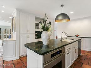 14 White Oak Lane, Weston CT 06883