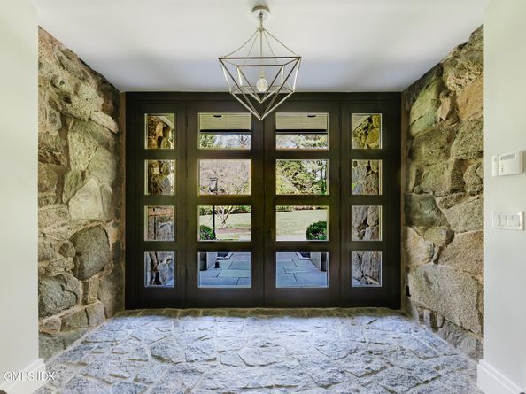 17 Brookside Park, Greenwich CT 06831