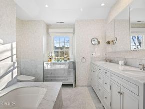 48 Spring Street 14, Greenwich CT 06830