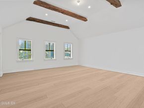 112 Sheephill Road, Riverside CT 06878