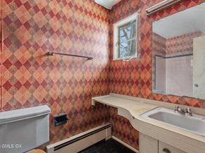 105 Glenville Street, Greenwich CT 06831