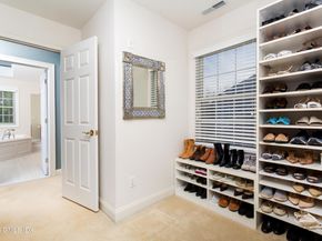 105 Hamilton Avenue 9, Greenwich CT 06830