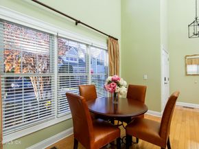 105 Hamilton Avenue 9, Greenwich CT 06830