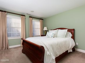 105 Hamilton Avenue 9, Greenwich CT 06830