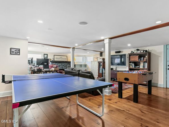 38 Van Rensselaer Avenue, Stamford CT 06902