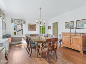 38 Van Rensselaer Avenue, Stamford CT 06902