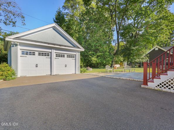 38 Van Rensselaer Avenue, Stamford CT 06902