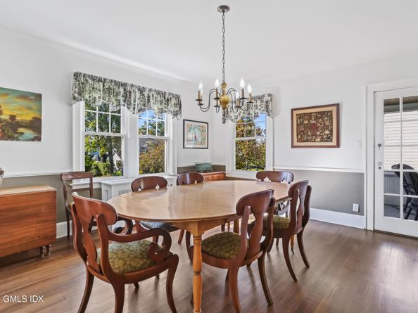 38 Van Rensselaer Avenue, Stamford CT 06902