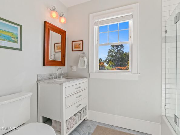 38 Van Rensselaer Avenue, Stamford CT 06902