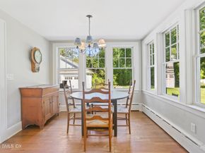 38 Van Rensselaer Avenue, Stamford CT 06902