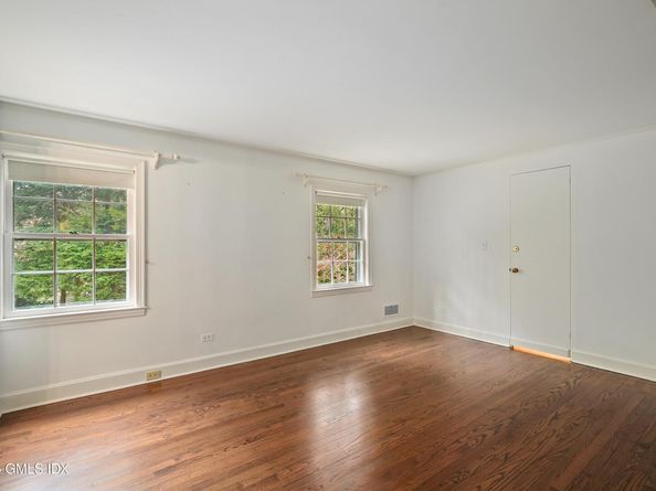 583 Lake Avenue, Greenwich CT 06830