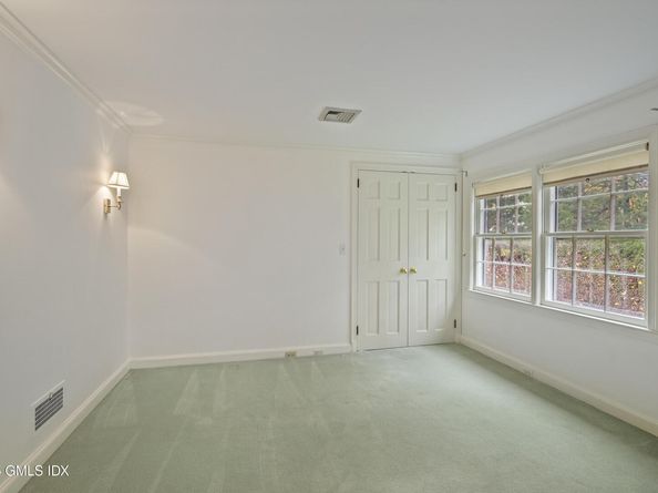 583 Lake Avenue, Greenwich CT 06830