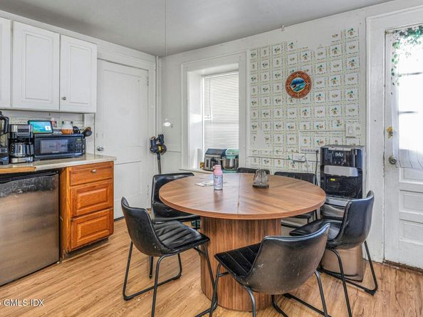 38 Alexander Street, Greenwich CT 06830