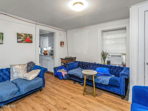 38 Alexander Street, Greenwich CT 06830