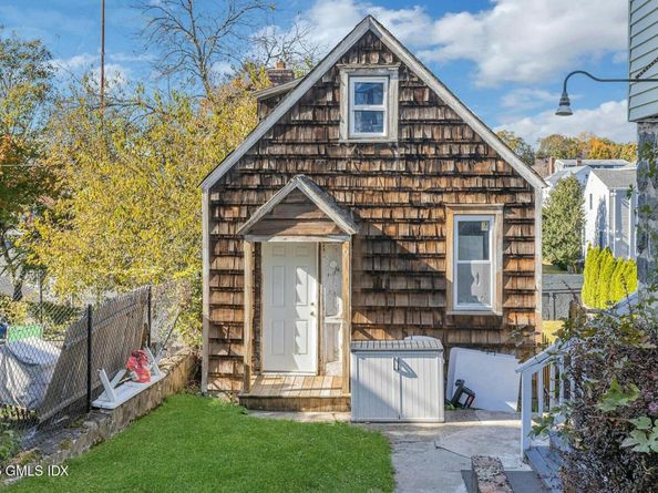 38 Alexander Street, Greenwich CT 06830