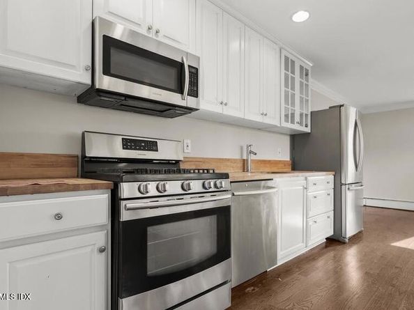 67 Cos Cob Avenue, Cos Cob CT 06807