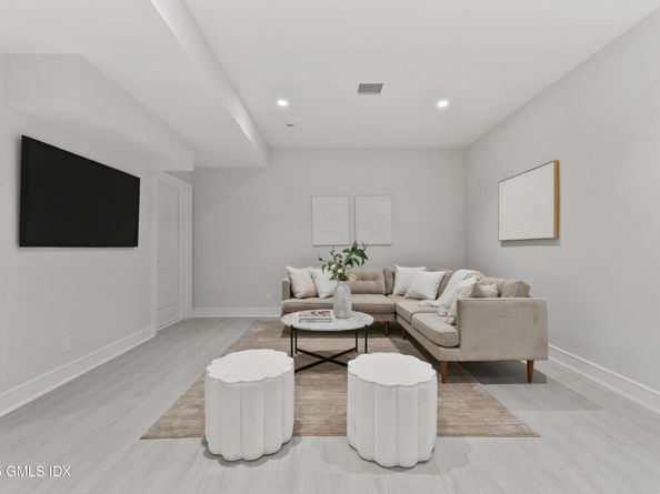 151A Hamilton Avenue, Greenwich CT 06830