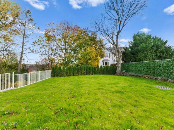 151A Hamilton Avenue, Greenwich CT 06830