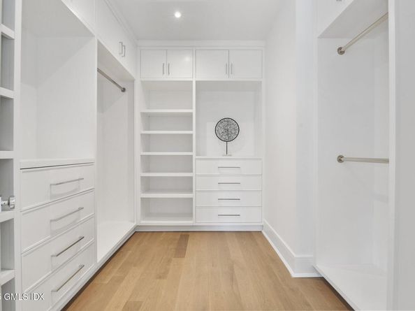 148 E Elm Street 1, Greenwich CT 06830