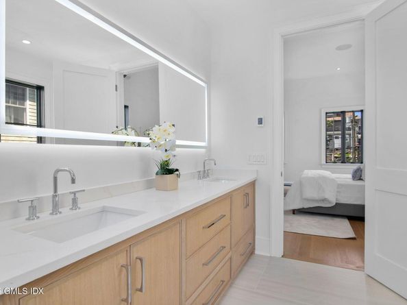 148 E Elm Street 1, Greenwich CT 06830