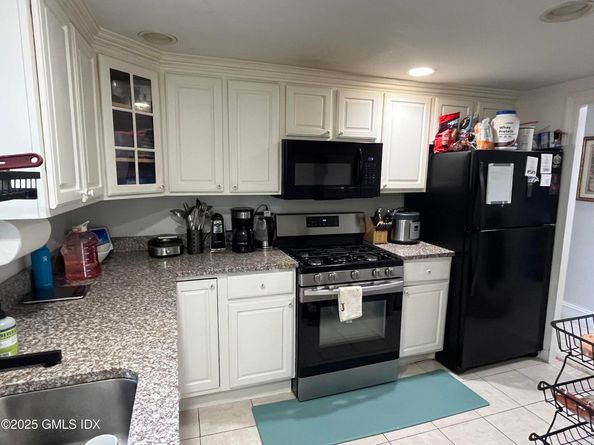18 Sherman Avenue, Greenwich CT 06830