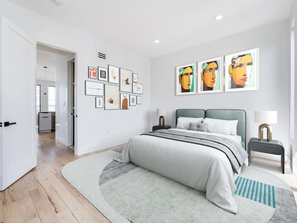 33 Suburbia Ct 1, Jersey City NJ 07305