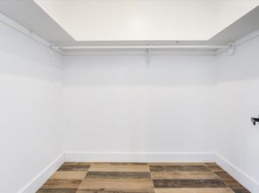 33 Suburbia Ct 1, Jersey City NJ 07305