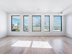 33 Suburbia Ct 1, Jersey City NJ 07305