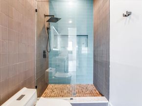 33 Suburbia Ct 1, Jersey City NJ 07305