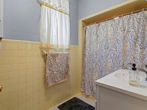 8111 5th Ave, North Bergen NJ 07047