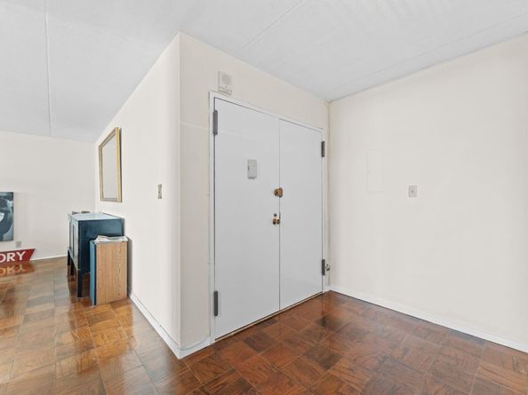 250 Gorge Rd 14J, Cliffside Park NJ 07010