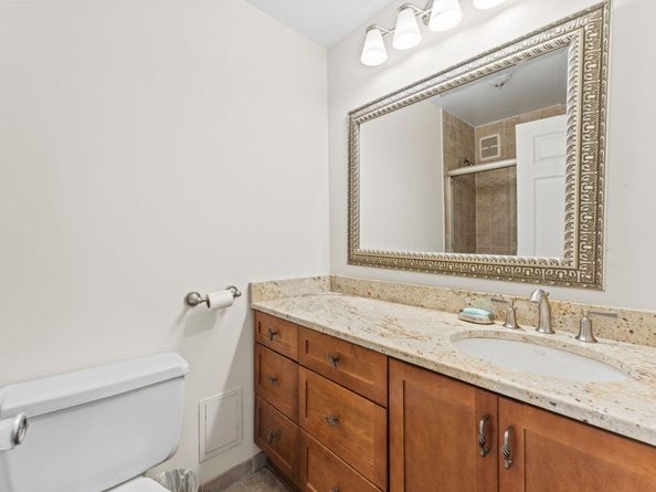 250 Gorge Rd 14J, Cliffside Park NJ 07010