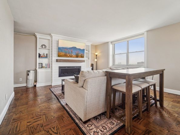 6040 Blvd East 19 H, West New York NJ 07093