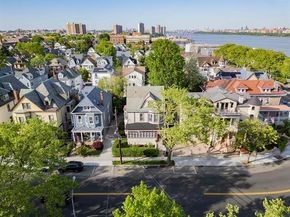 749 Blvd East, Weehawken NJ 07086