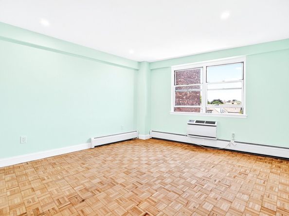 899 Blvd East 4O, Weehawken NJ 07086