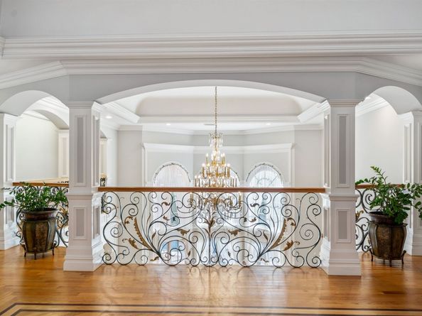 2 Euclid Rd, Fort Lee NJ 07024