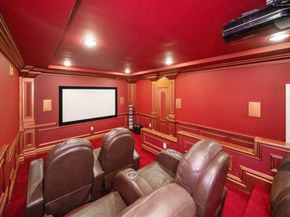 2 Euclid Rd, Fort Lee NJ 07024