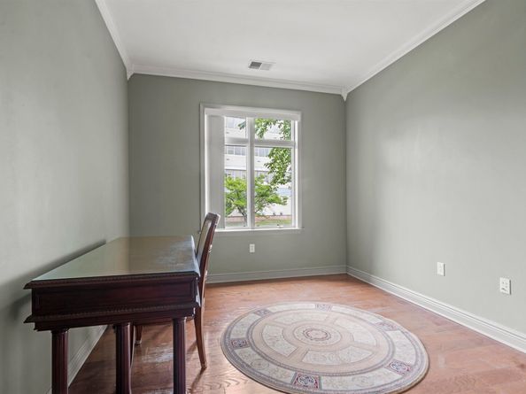 7400 River Rd 120, North Bergen NJ 07047