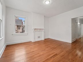 9 Howard Pl, Jersey City NJ 07306