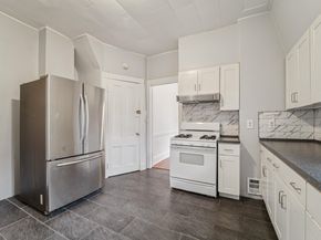 9 Howard Pl, Jersey City NJ 07306