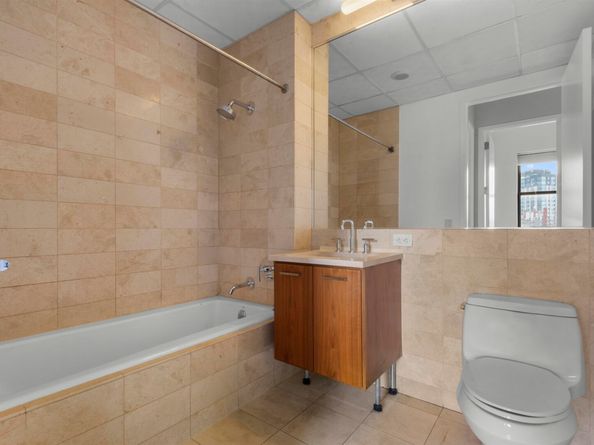 4 Beacon Way 301, Jersey City NJ 07304