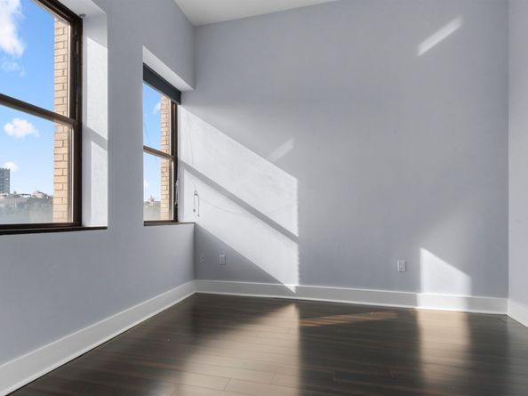 4 Beacon Way 301, Jersey City NJ 07304