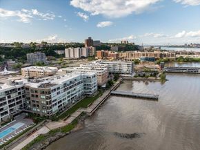 9 Somerset Lane 118, Edgewater NJ 07020
