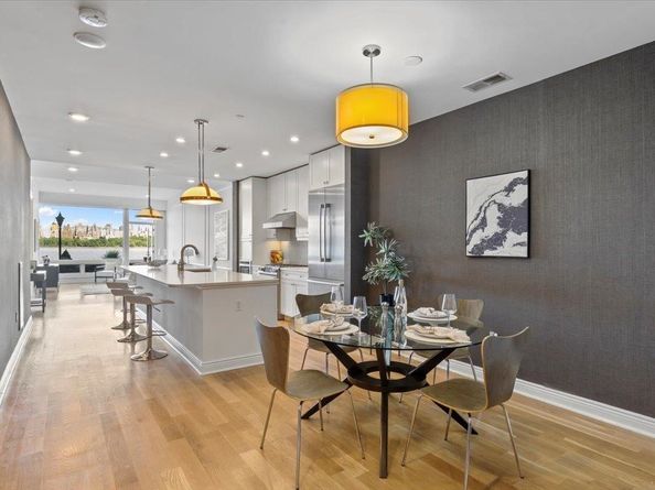 9 Somerset Lane 118, Edgewater NJ 07020