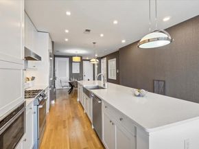 9 Somerset Lane 118, Edgewater NJ 07020