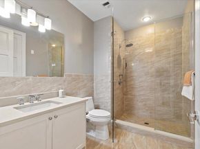 9 Somerset Lane 118, Edgewater NJ 07020