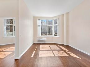 20 2nd St 110, Jersey City NJ 07302