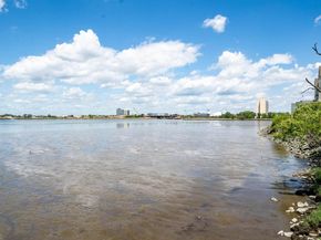 74 Harbor Key, Secaucus NJ 07094