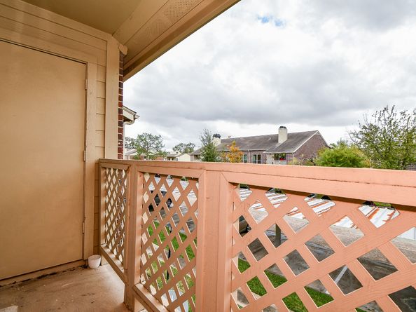8055 Cambridge Street 22B, Houston TX 77054